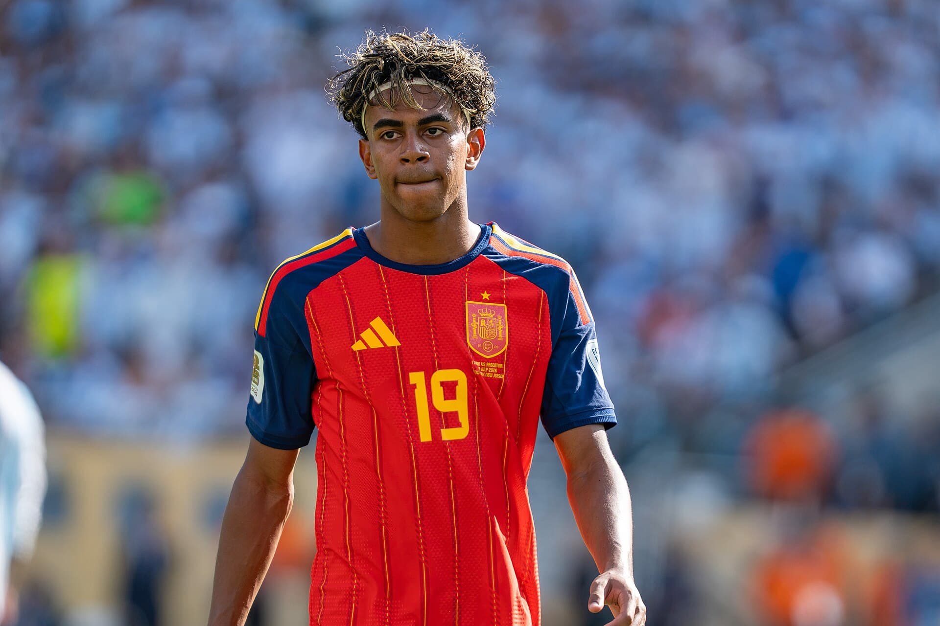 Lamine Yamal playing for Spain in the 2026 FIFA World Cup final
